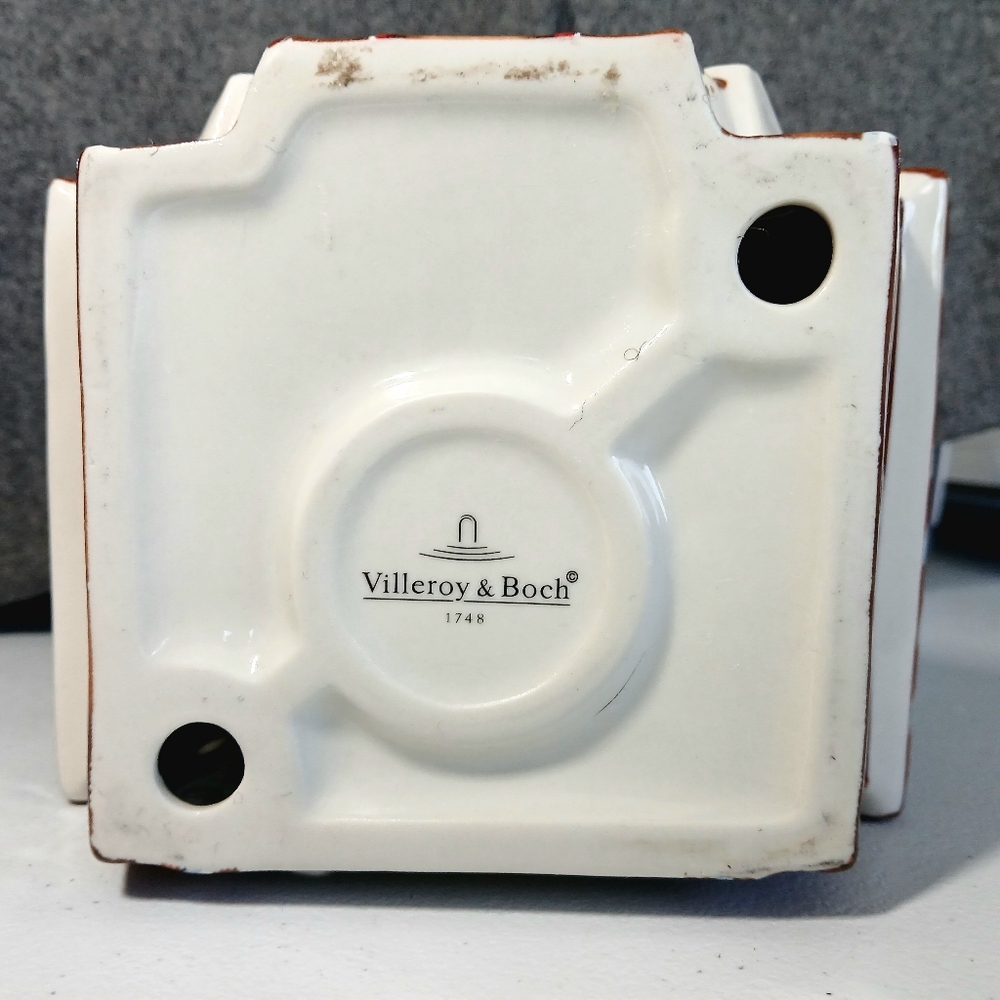 Villeroy & Boch Bakery Decoration Gingerbread House, Porcelain ESTATE SALE NEW - Picture 4 of 15